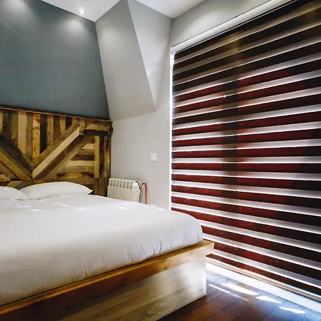 Jules Verne Apartman *